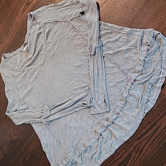 We The Free People Laguna Gray Distressed Slouchy Long Sleeve Thermal Top Wmn L - Picture 5 of 12